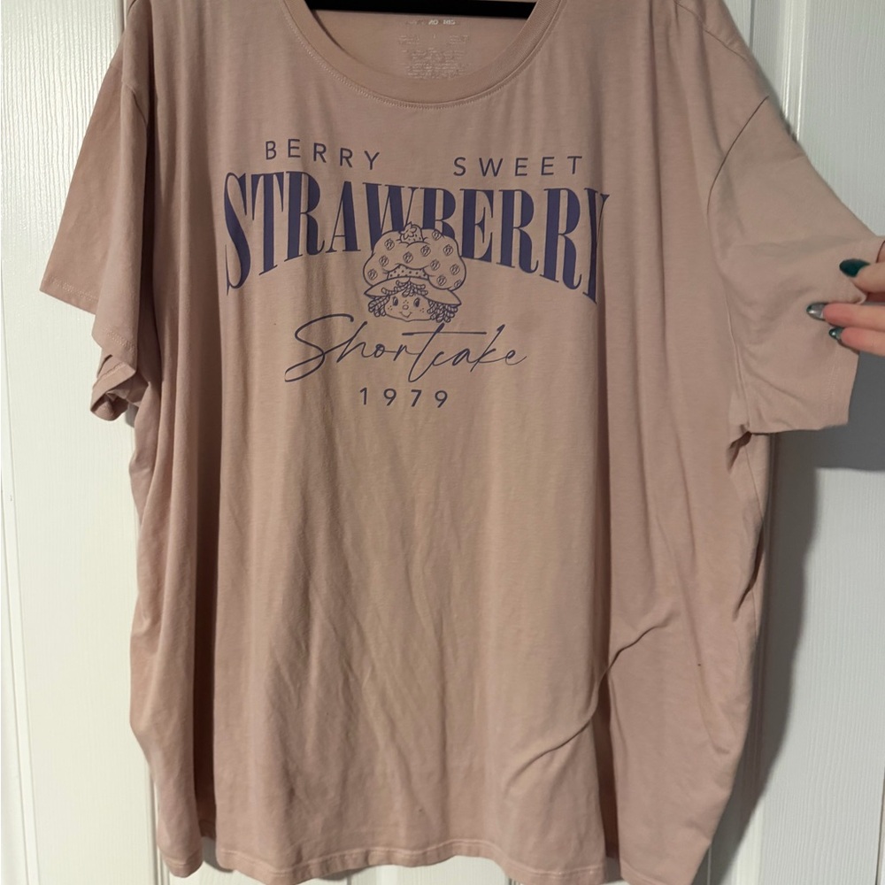 Torrid Pink Graphic Tee - Short Sleeve